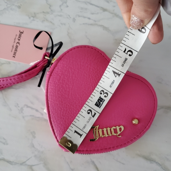 New Juicy Couture Heart Wristlet 💝 - Picture 11 of 12